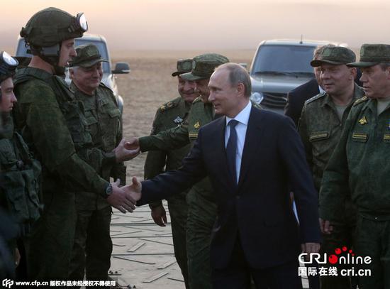 俄罗斯年度最大规模军演“中央2015”军事演习持续举行，普京俄罗斯总统普京出席