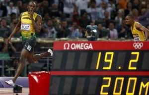 男子200米博尔特19秒32卫冕牙买加包揽前3名