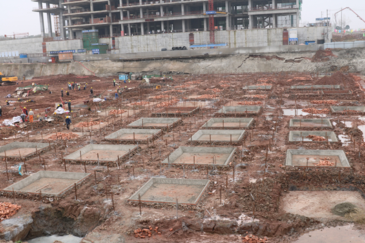 中交国际中心主楼桩基开始施工